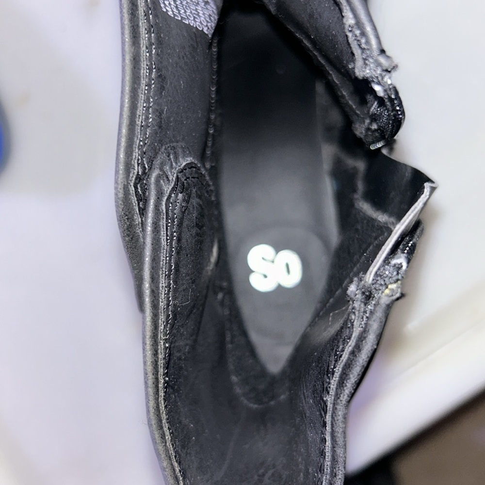 Women’s Ankle Boots - Picture 6 of 6